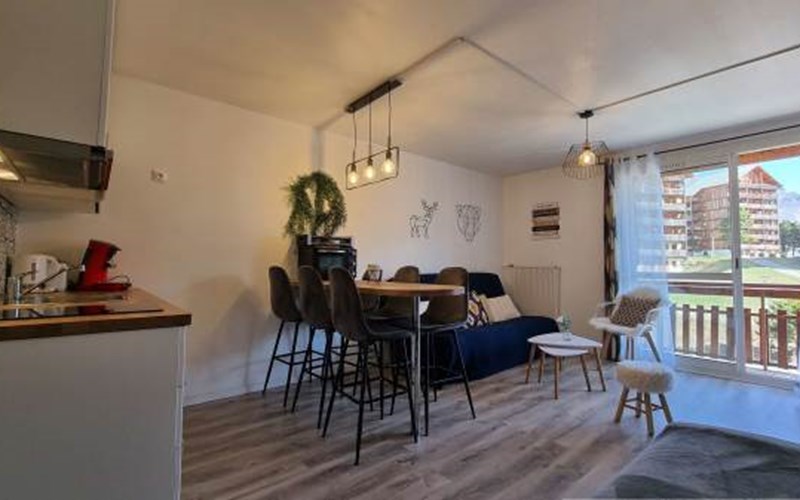 BOIS D'AUROUZE COSTEBELLE Location BOIS D'AUROUZE COSTEBELLE à SUPERDEVOLUY