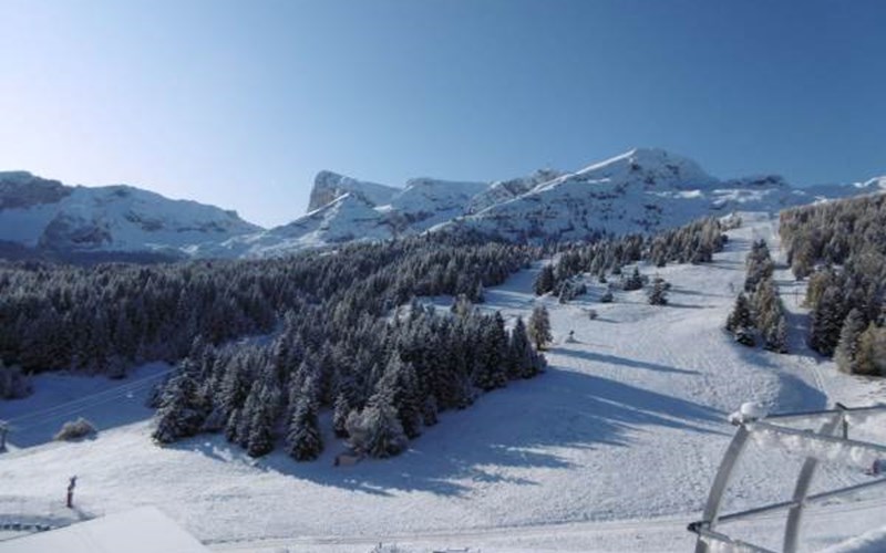 BOIS D'AUROUZE BURE Location BOIS D'AUROUZE BURE à SUPERDEVOLUY