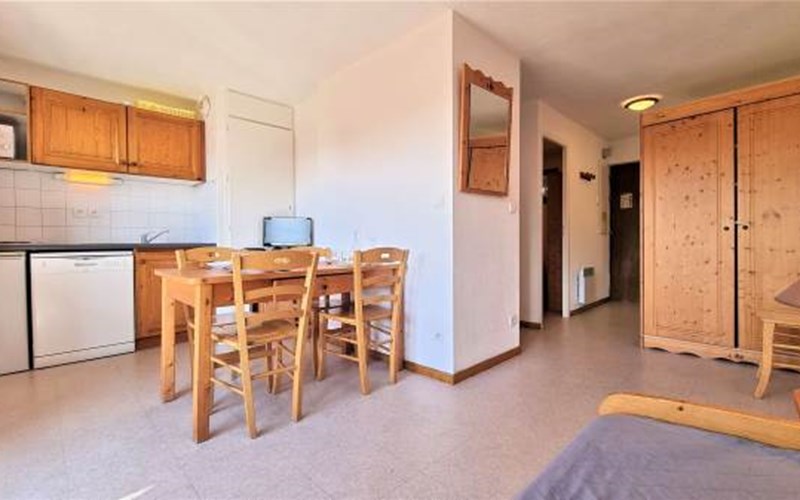 CHALETS SUPERD HELIANTHEME Location CHALETS SUPERD HELIANTHEME à SUPERDEVOLUY