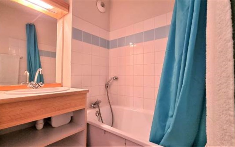 CHALETS SUPERD HELIANTHEME Location CHALETS SUPERD HELIANTHEME à SUPERDEVOLUY