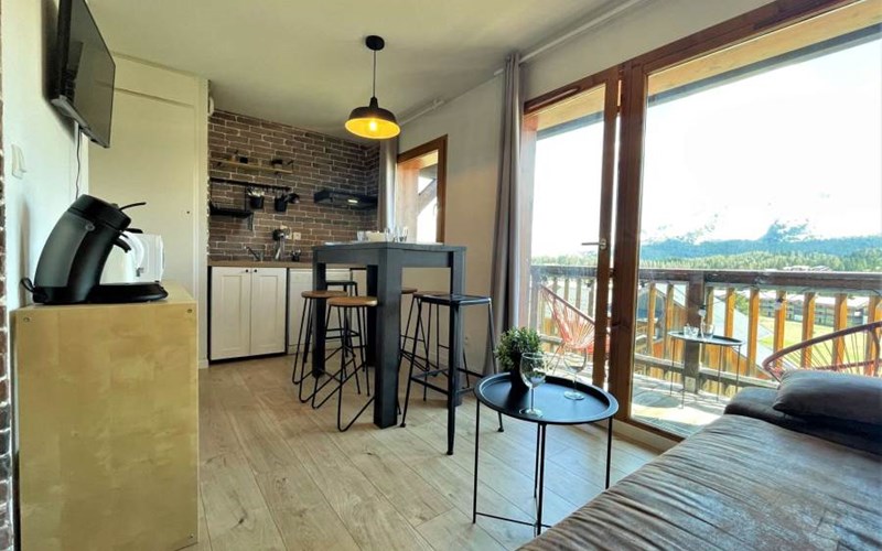 CHALETS SUPERD HELIANTHEME Location CHALETS SUPERD HELIANTHEME à SUPERDEVOLUY