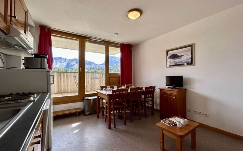 TOITS DU DEVOLUY D Location TOITS DU DEVOLUY D à SUPERDEVOLUY