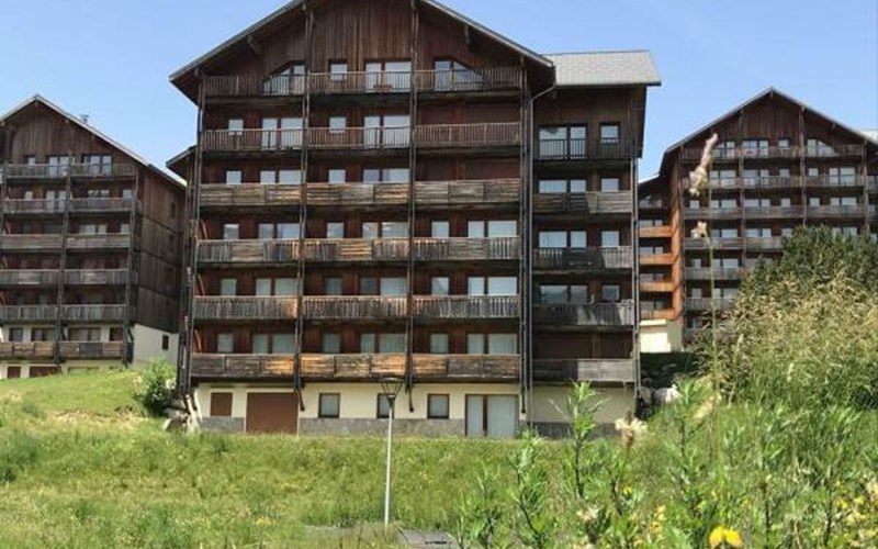 CHALETS SUPERD EGLANTIER Location CHALETS SUPERD EGLANTIER à SUPERDEVOLUY