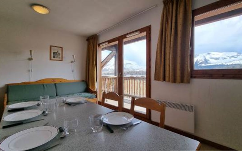 CHALETS SUPERD EGLANTIER Location CHALETS SUPERD EGLANTIER à SUPERDEVOLUY