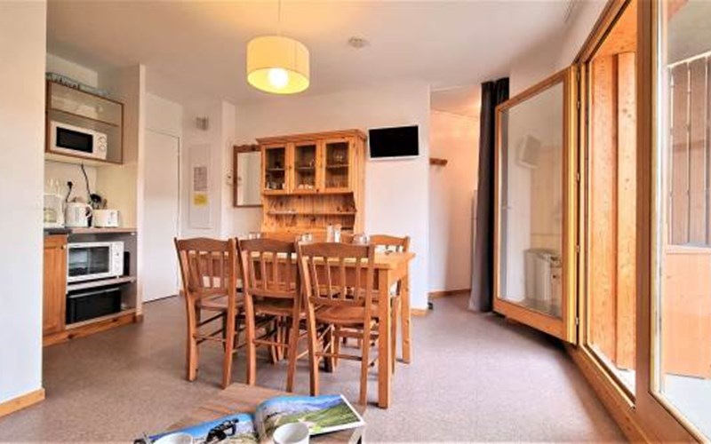 TOITS DU DEVOLUY F Location TOITS DU DEVOLUY F à SUPERDEVOLUY