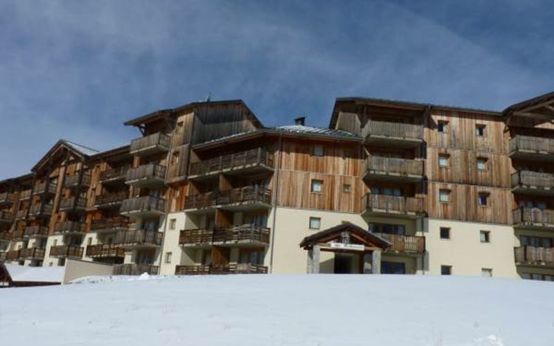 TOITS DU DEVOLUY F Location TOITS DU DEVOLUY F à SUPERDEVOLUY