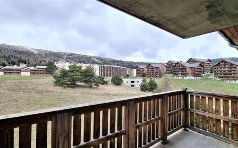 TOITS DU DEVOLUY F Location TOITS DU DEVOLUY F à SUPERDEVOLUY