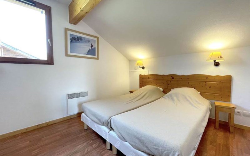 CHALETS DU SOLEIL Location CHALETS DU SOLEIL à SUPERDEVOLUY