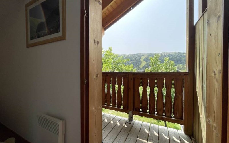 CHALETS DU SOLEIL Location CHALETS DU SOLEIL à SUPERDEVOLUY