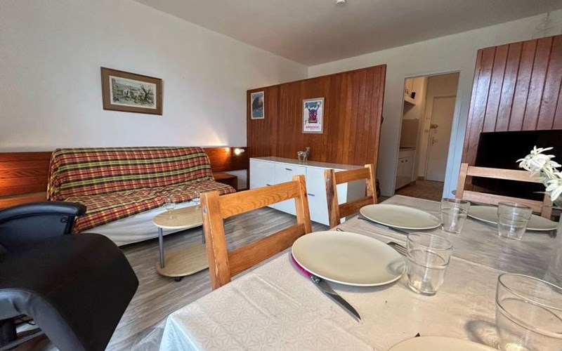 BOIS D'AUROUZE COSTEBELLE Location BOIS D'AUROUZE COSTEBELLE à SUPERDEVOLUY