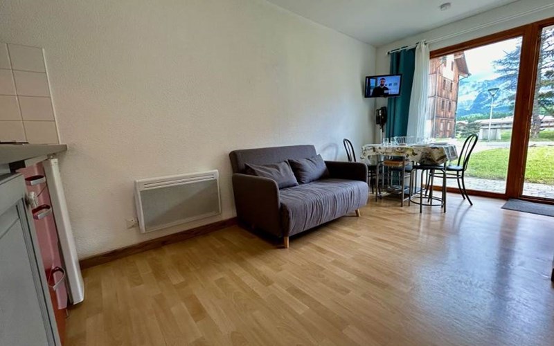 CHALETS SUPERD ANCOLIE Location CHALETS SUPERD ANCOLIE à SUPERDEVOLUY