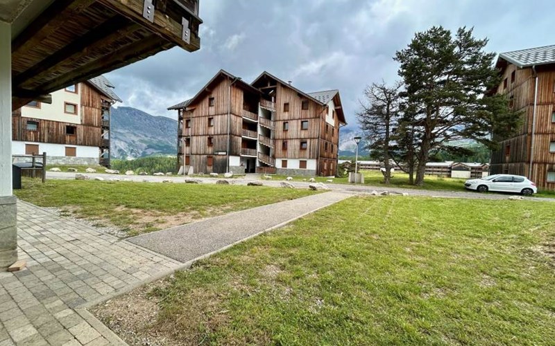 CHALETS SUPERD ANCOLIE Location CHALETS SUPERD ANCOLIE à SUPERDEVOLUY