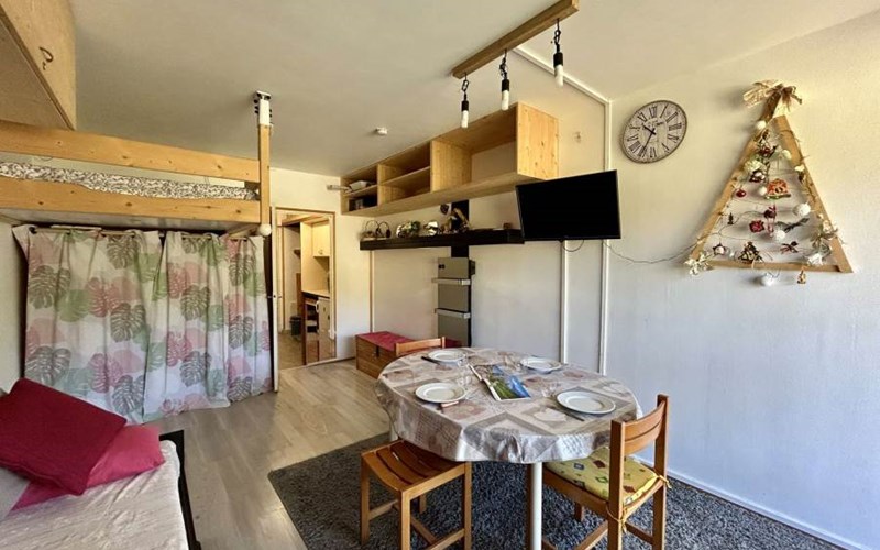 BOIS D'AUROUZE PUY Location BOIS D'AUROUZE PUY à SUPERDEVOLUY