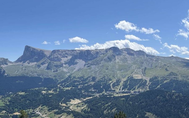 BOIS D'AUROUZE PUY Location BOIS D'AUROUZE PUY à SUPERDEVOLUY