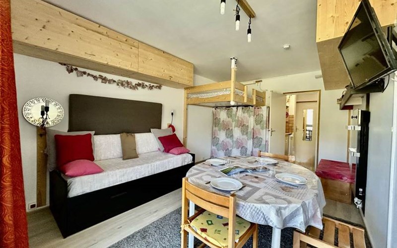 BOIS D'AUROUZE PUY Location BOIS D'AUROUZE PUY à SUPERDEVOLUY