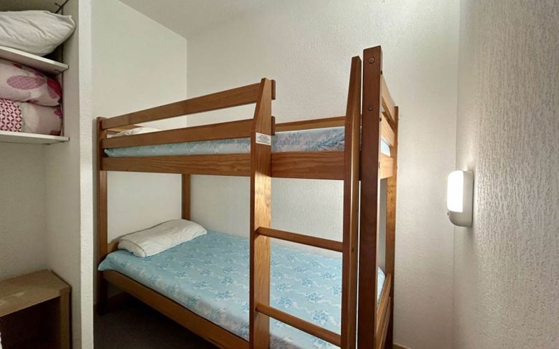 TOITS DU DEVOLUY E Location TOITS DU DEVOLUY E à SUPERDEVOLUY