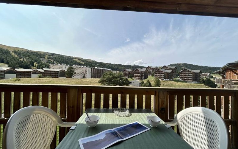 TOITS DU DEVOLUY E Location TOITS DU DEVOLUY E à SUPERDEVOLUY