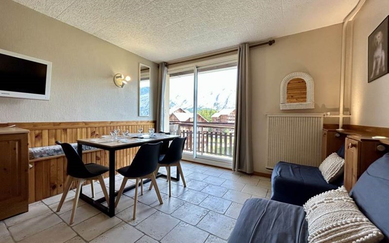 BOIS D'AUROUZE COSTEBELLE Location BOIS D'AUROUZE COSTEBELLE à SUPERDEVOLUY