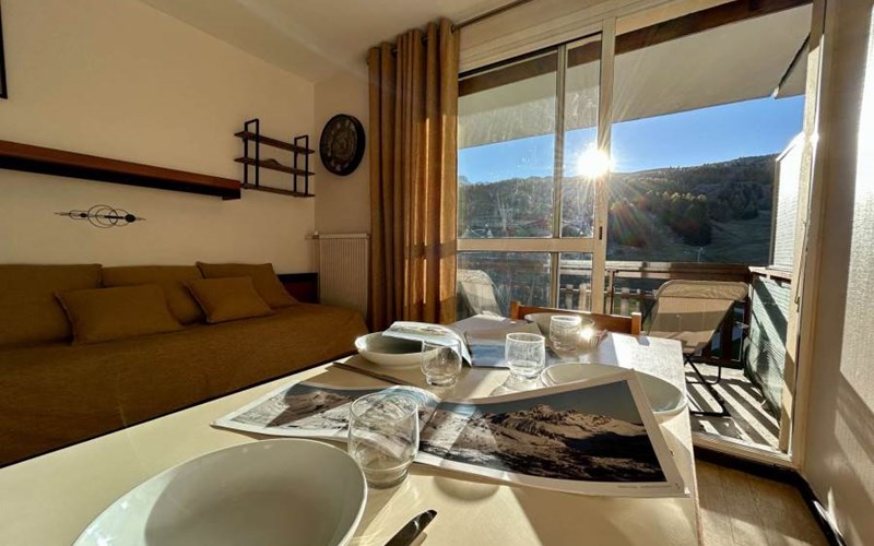 BOIS D'AUROUZE PUY Location BOIS D'AUROUZE PUY à SUPERDEVOLUY