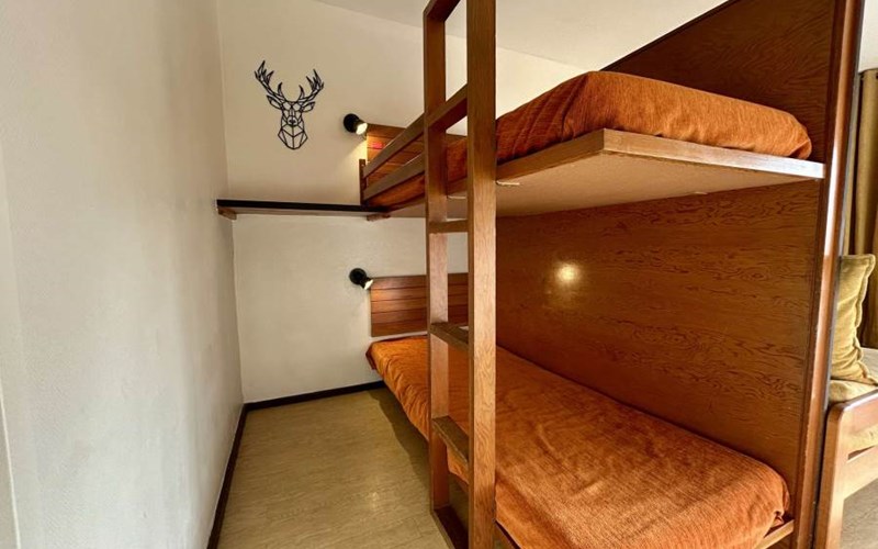 BOIS D'AUROUZE PUY Location BOIS D'AUROUZE PUY à SUPERDEVOLUY