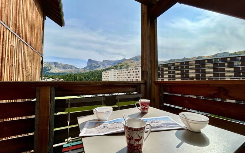 CHALETS SUPERD EGLANTIER Location CHALETS SUPERD EGLANTIER à SUPERDEVOLUY