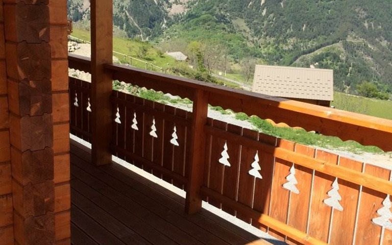 CHALETS DES AIGUILLES Location CHALETS DES AIGUILLES à REALLON