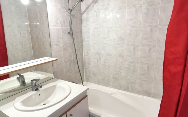 CHABRIERES Location CHABRIERES à REALLON