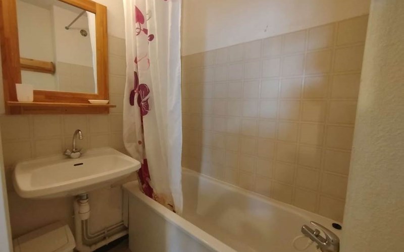 AURANS Location AURANS à REALLON