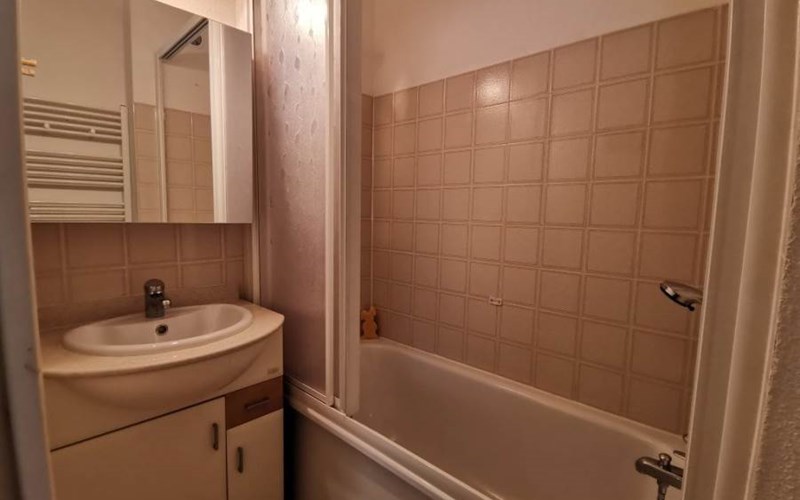 AURANS Location AURANS à REALLON