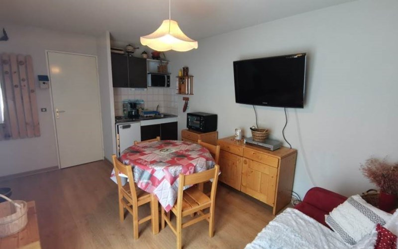 COMETE Location COMETE à REALLON