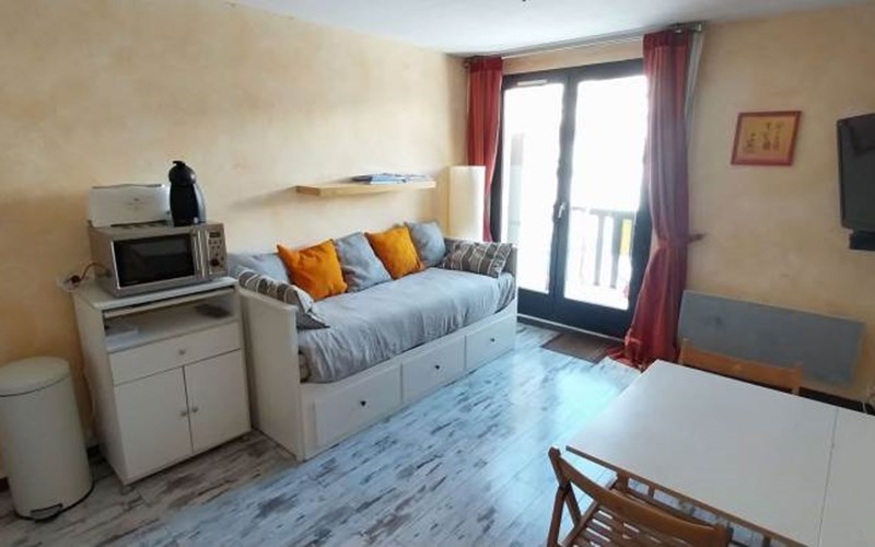 COMETE Location COMETE à REALLON