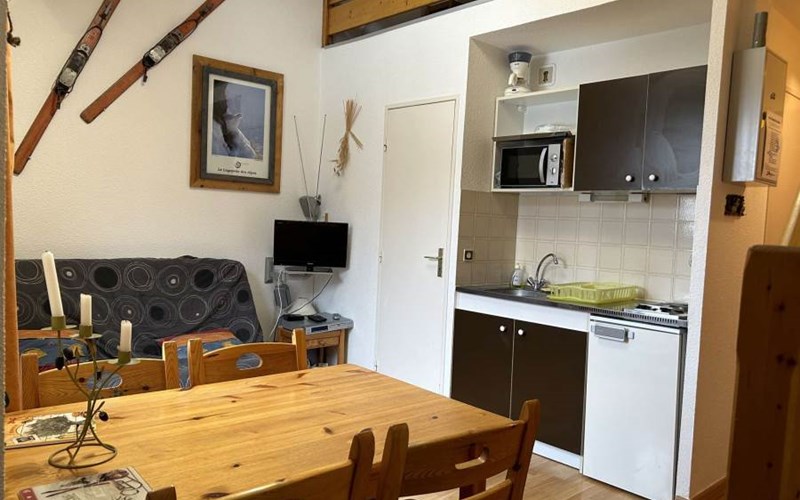 COMETE Location COMETE à REALLON