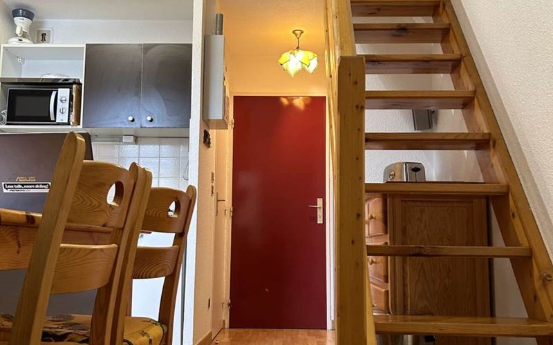 COMETE Location COMETE à REALLON