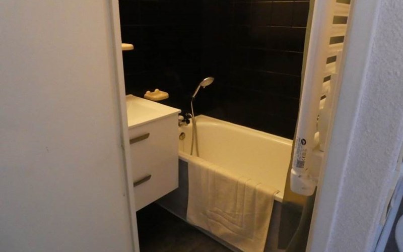 COMETE Location COMETE à REALLON