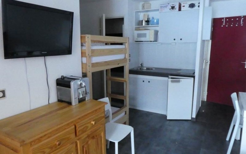 COMETE Location COMETE à REALLON