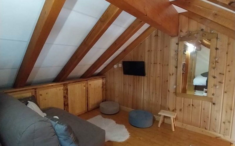 MEANS Location MEANS à REALLON