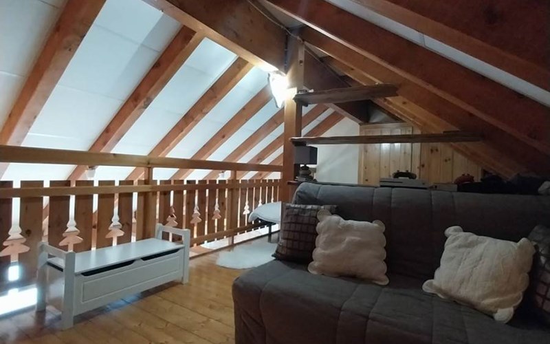 MEANS Location MEANS à REALLON