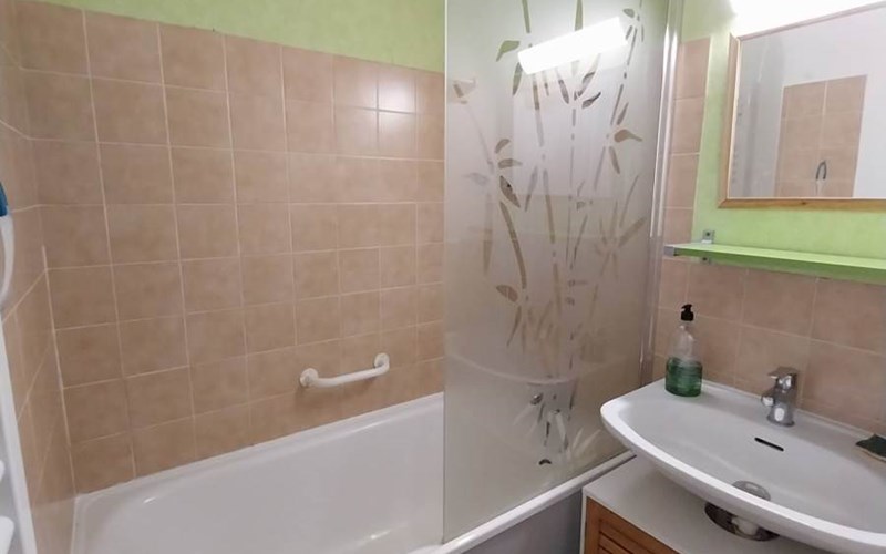 COMETE Location COMETE à REALLON