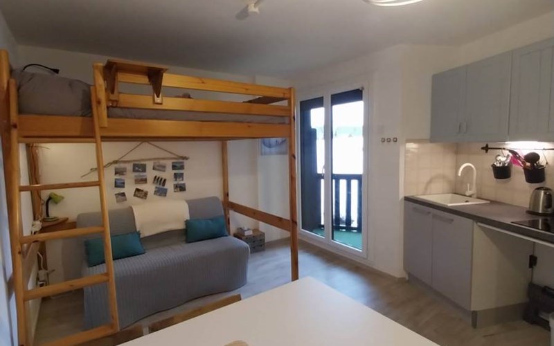 COMETE Location COMETE à REALLON