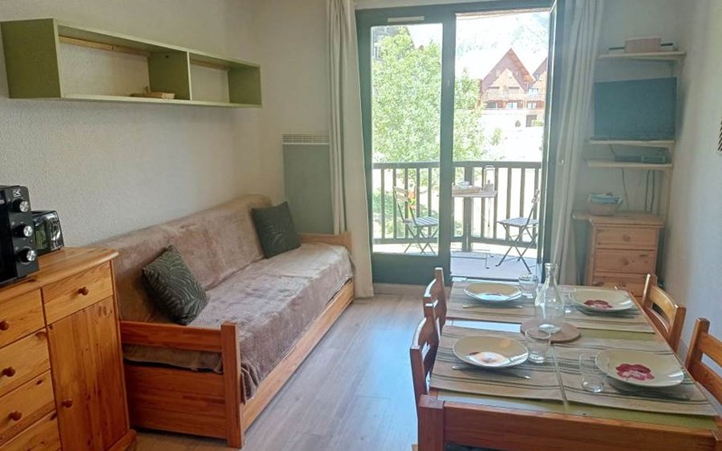 COMETE Location COMETE à REALLON