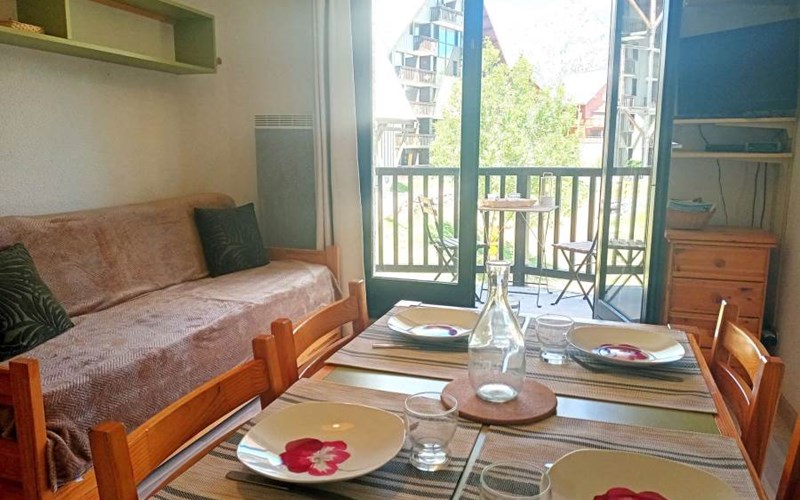 COMETE Location COMETE à REALLON