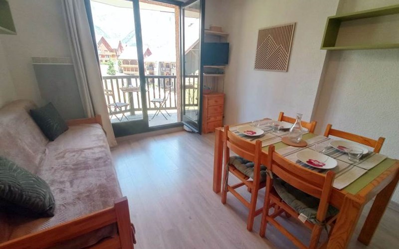 COMETE Location COMETE à REALLON