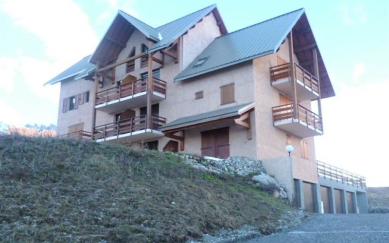 OUCANES Location OUCANES à REALLON