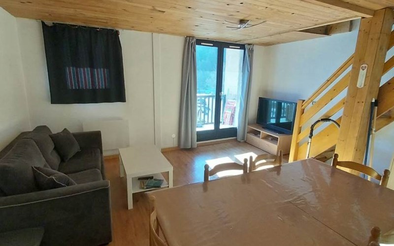 COMETE Location COMETE à REALLON