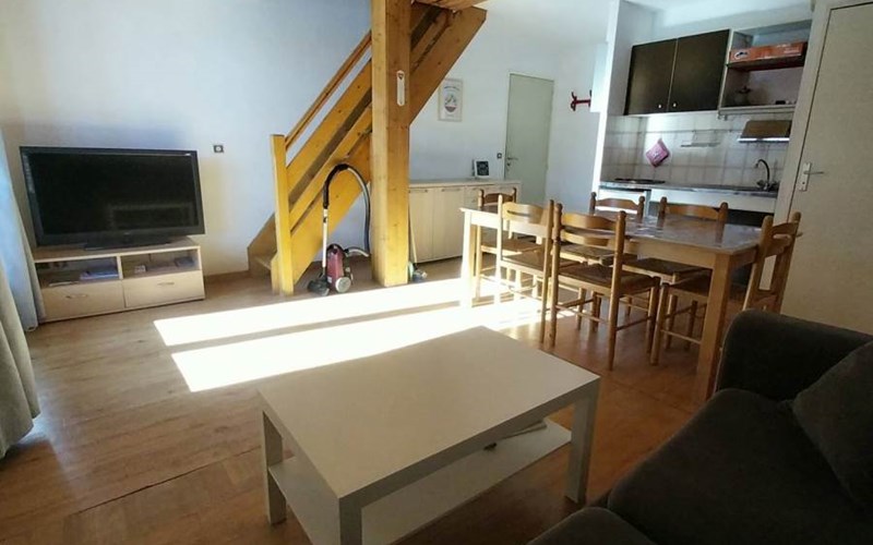 COMETE Location COMETE à REALLON