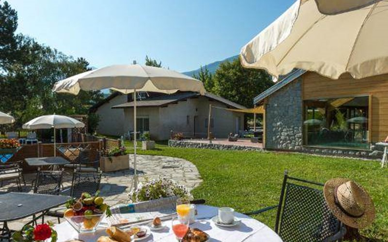 Hôtel Les Bartavelles & Spa Location Hôtel Les Bartavelles & Spa à EMBRUN