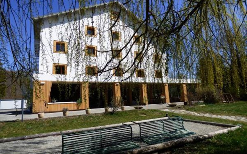 Logis Hôtel la Cremaillère Location Logis Hôtel la Cremaillère à ST BONNET EN CHAMPSAUR