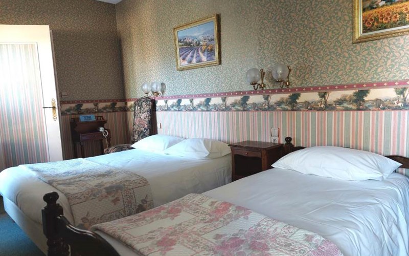 Logis Hôtel le Bercail Location Logis Hôtel le Bercail à CHAUFFAYER