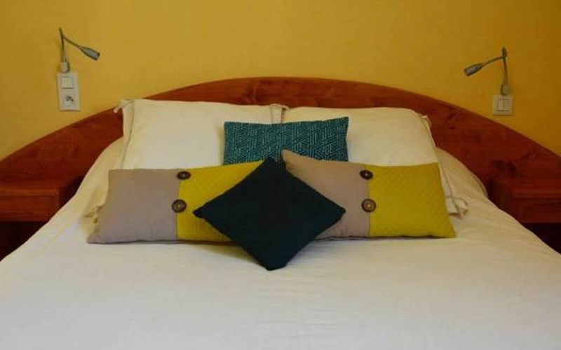 Logis Hôtel le Céans Location Logis Hôtel le Céans à ORPIERRE