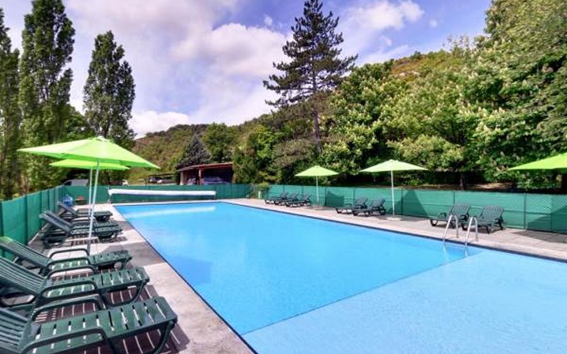 Logis Hôtel le Céans Location Logis Hôtel le Céans à ORPIERRE